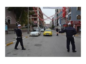 Hız yapan sürücüler radara yakalandı