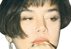 Starlar 'Türban'la ilgili konuşamadı