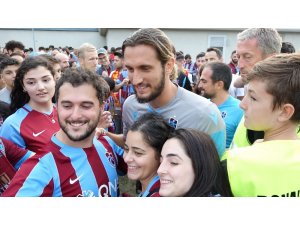 Yusuf Yazıcı’dan transfer tebessümü