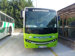 Kocaeli’de alkollü yolcu taşıyan halk otobüsü sürücüsü cezalandırıldı
