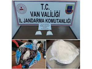 Yastıktaki dikiş izinden yola çıkan jandarma, uyuşturucu madde ele geçirdi