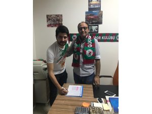 Gölyazı’da imzalar sürüyor