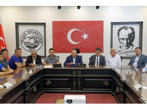 Talasgücü Belediyespor’da toplu imza töreni