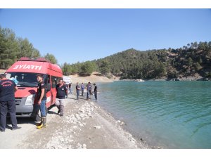 Baraj göletine giren genç boğuldu