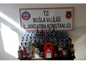 Fethiye’de kaçak tütün ve alkol operasyonu