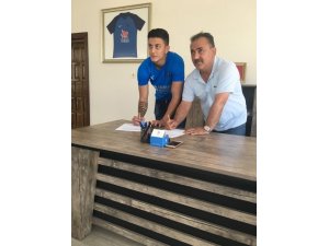 Karacabey Belediyespor 21 yaşındaki eski futbolcusunu yeniden transfer etti