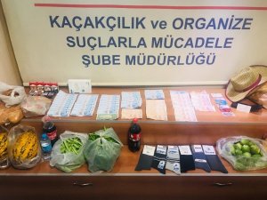 Piyasaya sahte para süren 2 kişi yakalandı