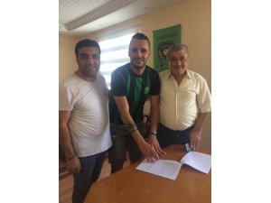 Sarayönü Belediyespor’da stoper transferi