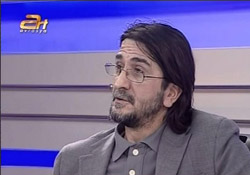 AKP'yi bıraktı komedyenlere çattı