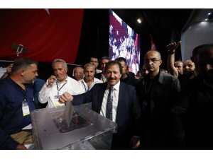 MKE Ankaragücü Başkanı Yiğiner: “Ankaragücü Beştepe Tesisinin yerini bilmeyenler yönetime talip oluyorlar”