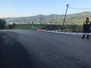 Arbedede kendi beylik tabancası ile yaralandı