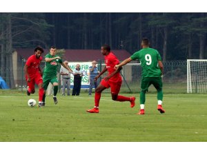 Futbol: Hazırlık maçı