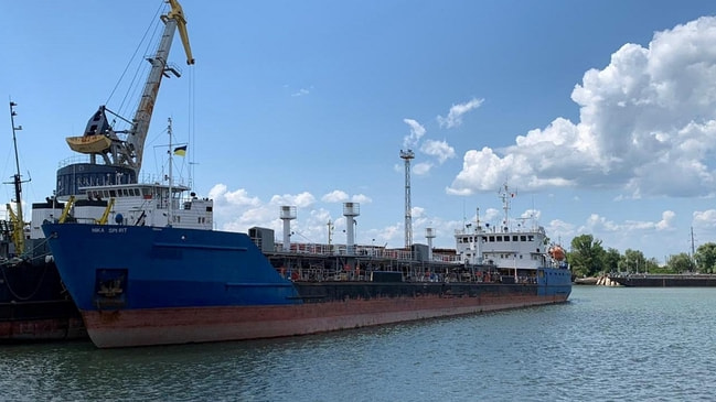 Kriz büyüyor... Ukrayna, Rus gemisine resmen el koydu!