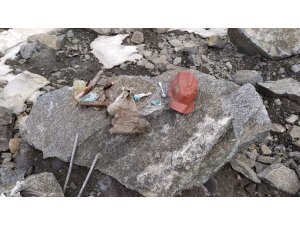 Sovyetler Birliği döneminde kaybolan dağcıların pasaportları bulundu