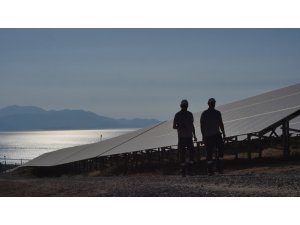 Akfen Yenilenebilir Enerji, Van Gölü kıyısındaki 3 güneş santralinde 37 MW’lık kurulu güce ulaştı