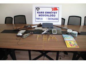 Kars’ta terör operasyonu: 3 kişi tutuklandı