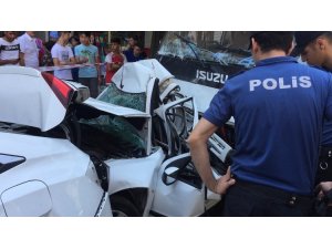 Eyüpsultan’da freni patlayan kamyon 9 aracı biçti