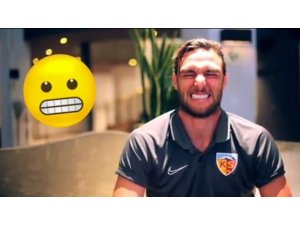 Kayserisporlu futbolcular emojileri gerçek hayata uyarladı
