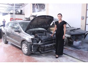 Çevre esnaf “göktaşıymış” gibi bakıyor, o çocukluk hayalini yaşıyor