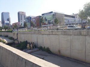 Basın Ekspres yolu üzerindeki dere yatağında erkek cesedi bulundu