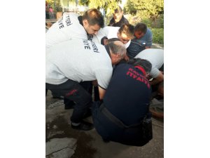 Su kuyusunda bayılan kişiyi itfaiye kurtardı