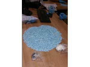 GÜNCELLEME - Otomobildeki uyuşturucuyu "Keita" buldu