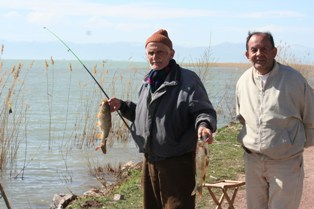Beyşehir Gölü'nde kaçak avlananlara ceza