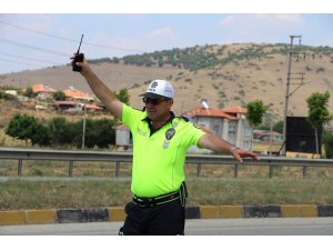 Kula’da trafik denetimleri artırıldı