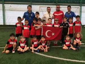 Çocuklar tarafından şehit Keçeci anısına futbol turnuvası düzenlenecek