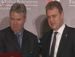 Ve Hiddink karşınızda!