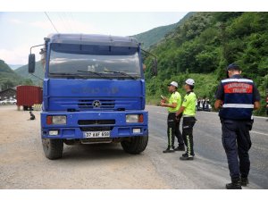 Polisi ve Jandarmadan asayiş uygulaması