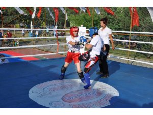 Simav’da Zafer Kupası Kick Boks Şampiyonası heyecanı