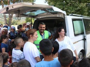 Oyuncaksız Çocuklar İçin Derneği’nden  örnek birliktelik