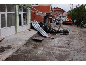 Ordu’da şiddetli fırtına ve yağış maddi hasara yol açtı