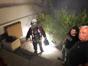 Başkent’te bir otelde çıkan yangında 2’si çocuk 10 kişi dumandan etkilendi