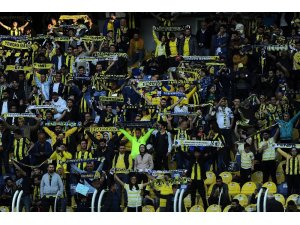 Fenerbahçe, evinde 72 gün sonra taraftarı ile buluşuyor