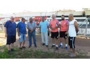 Burhaniye’de Belediyesporda altyapı göz doldurdu