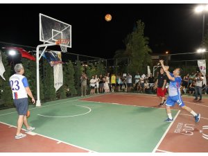 Urla’da 70 maçlık turnuva
