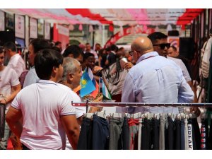 Laleli’de alışveriş festivali başladı, 250 alıcı ağırlanacak