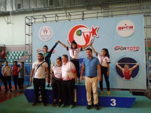 Yıldızlar Ferdi Türkiye Halter Şampiyonasından 1 gümüş, 1 bronz madalya