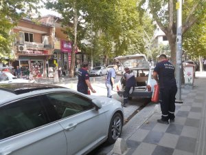 Otomobildeki gaz kaçağı paniğe neden oldu