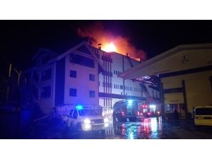 Zonguldak'ta fındık fabrikasında yangın