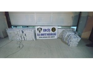 Van’da 5 bin paket kaçak sigara ele geçirildi