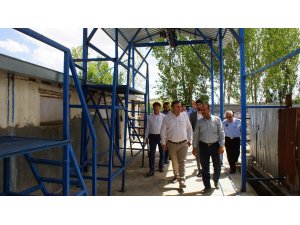 Belediye Başkanı Demirbaş, kurban satış yerlerini denetledi