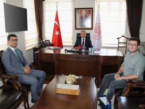 AA Bölge Müdürü Süt’ten Vali Toprak’a ziyaret