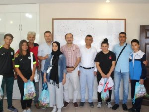 Şampiyon sporculardan ziyaret