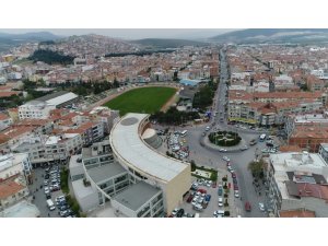 Dev maç dev ekranda Akhisar Milli Egemenlik Meydanında