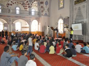 Kulu'da Kur'an kursu öğrencilerine trafik eğitimi verildi