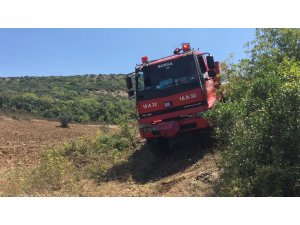 Bursa’da hırsızların çaldığı kabloların yenisi yapılırken orman yangını çıktı