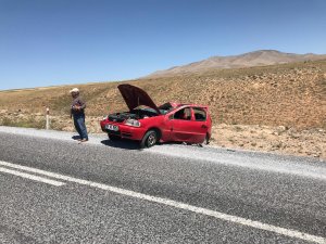 Yunak'ta trafik kazası: 3 yaralı